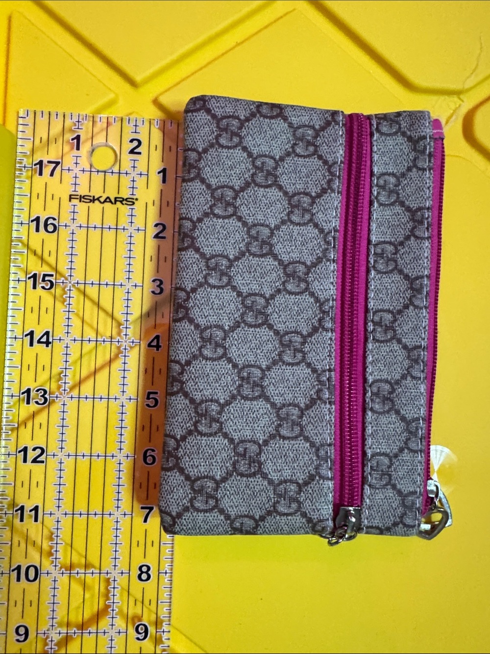 Gucci Brown Monogram Canvas Wallet with Hot Pink Trim - Picture 4 of 6